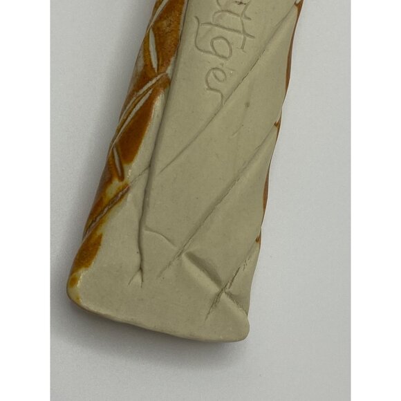 Handmade Ceramic Wall Pocket With Swirl Detailing - Picture 6 of 9